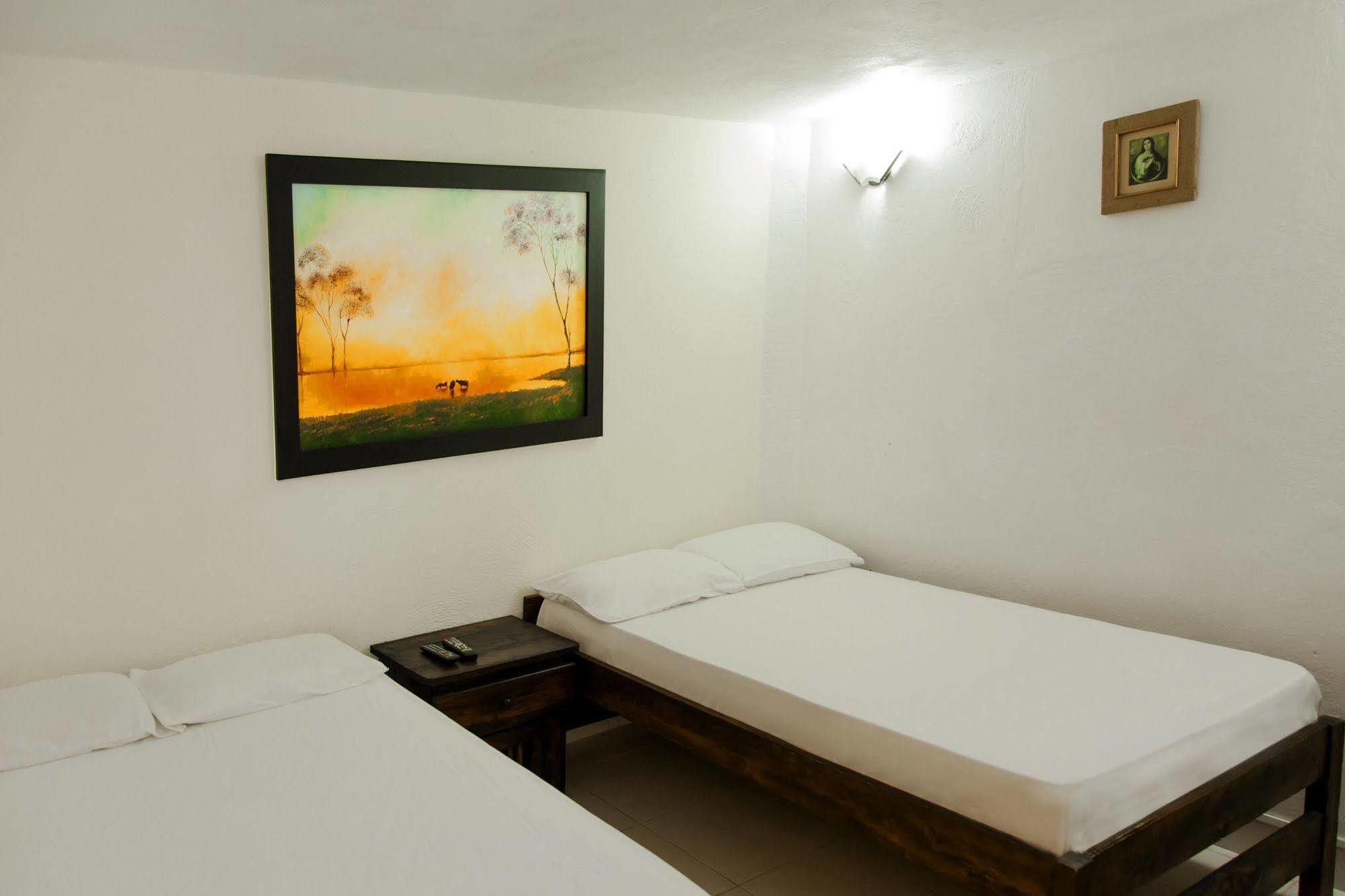 Finca Hotel La Ponderosa Рионегро Экстерьер фото