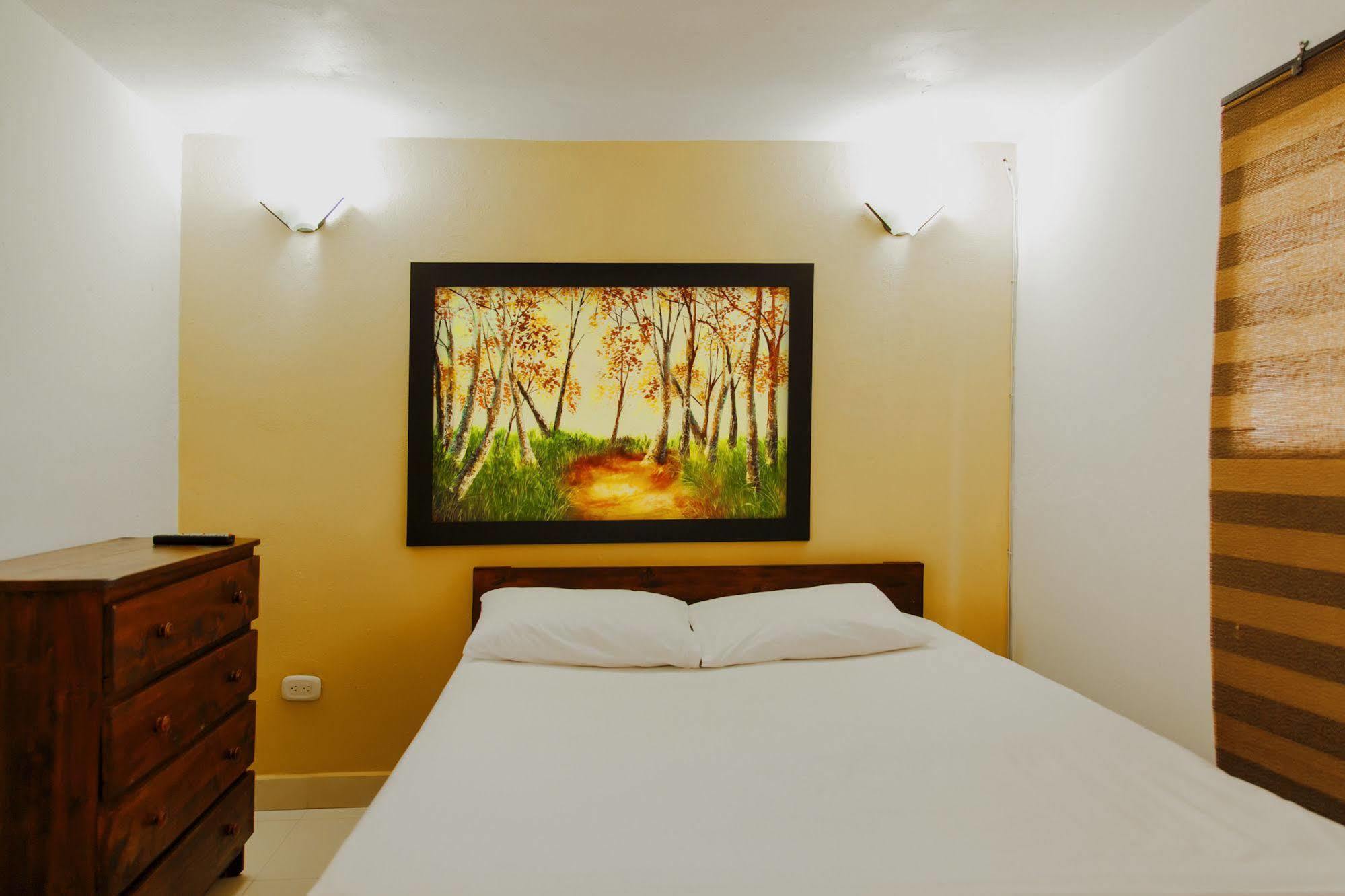 Finca Hotel La Ponderosa Рионегро Экстерьер фото