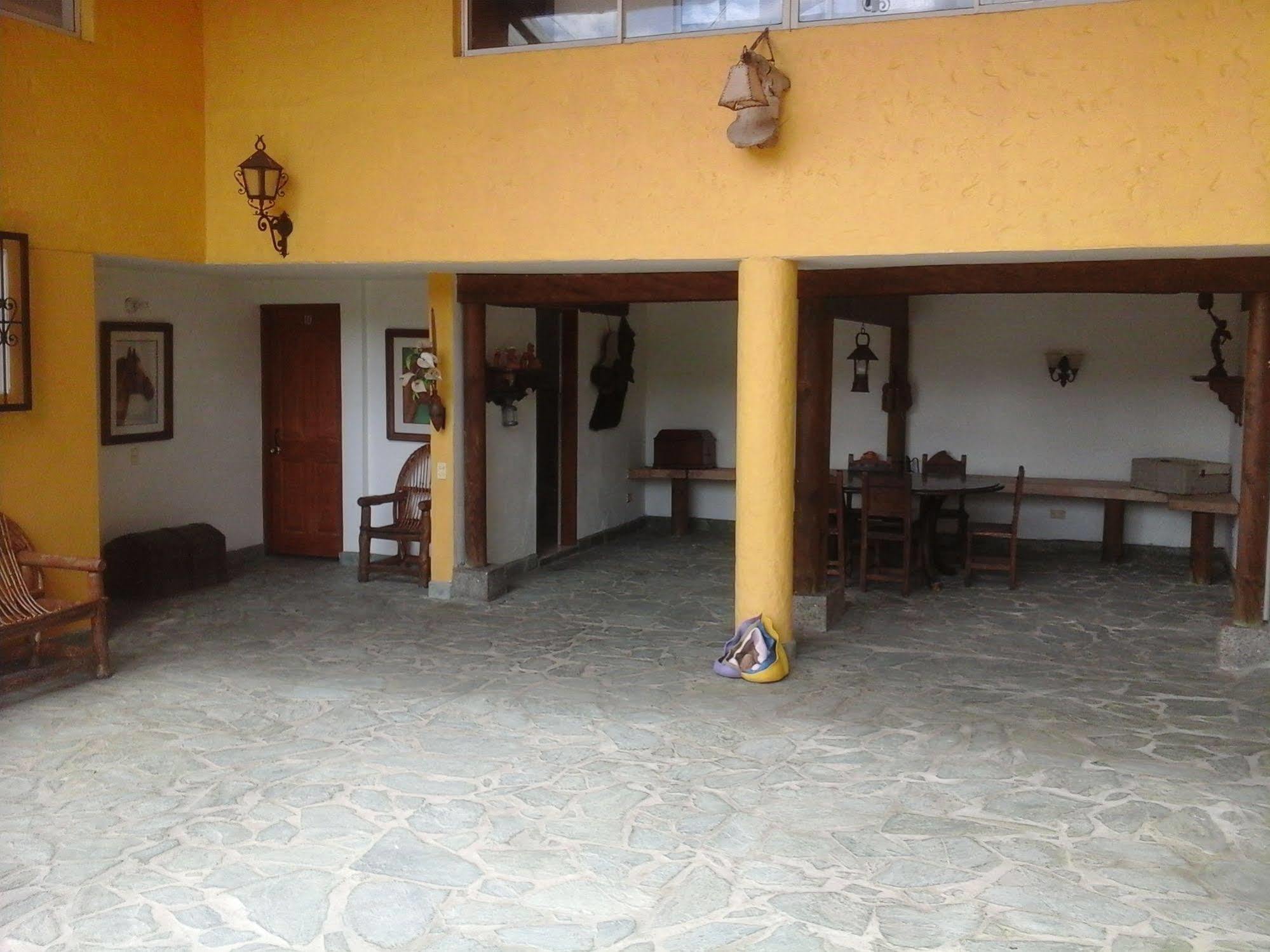Finca Hotel La Ponderosa Рионегро Экстерьер фото